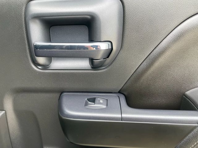 2015 Chevrolet Silverado 1500 Crew Cab - Image 132