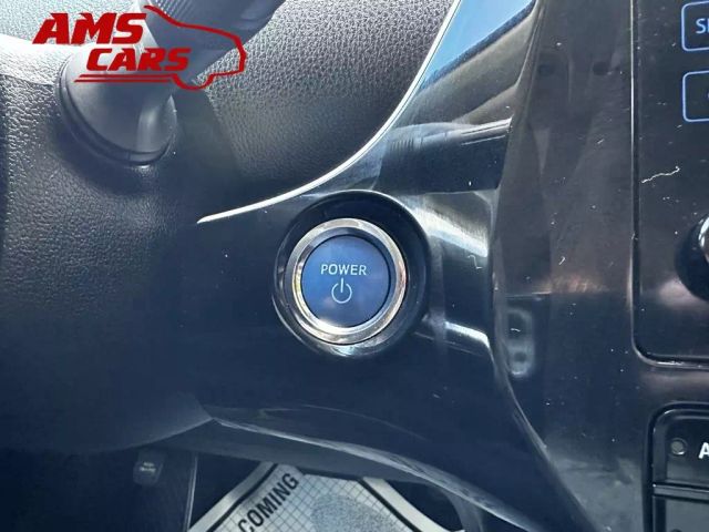 2019 Toyota Prius - Image 38