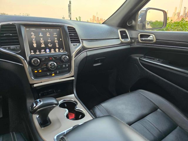 2014 Jeep Grand Cherokee Limited Sport Utility 4d - Image 21