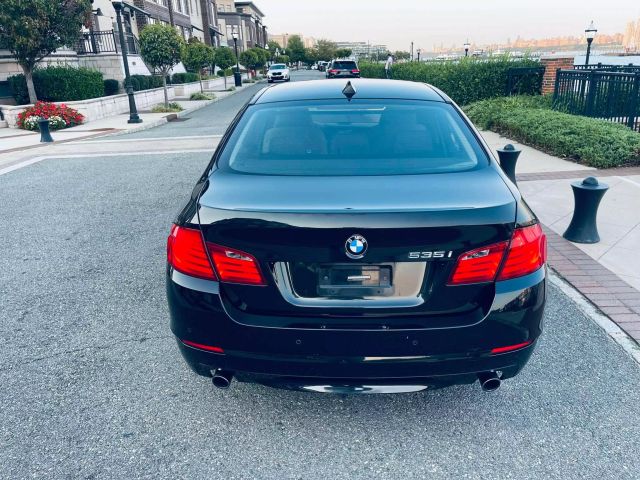 2011 Bmw 5 Series 535i Xdrive Sedan 4d - Image 7