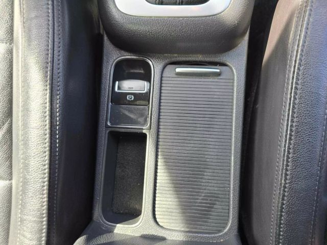 2017 Volkswagen Tiguan 2.0t Sel 4motion Sport Utility 4d - Image 38