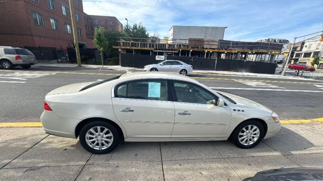 2011 BUICK LUCERNE SEDAN V6, FLEX FUEL, 3.9 LITER CXL SEDAN 4D