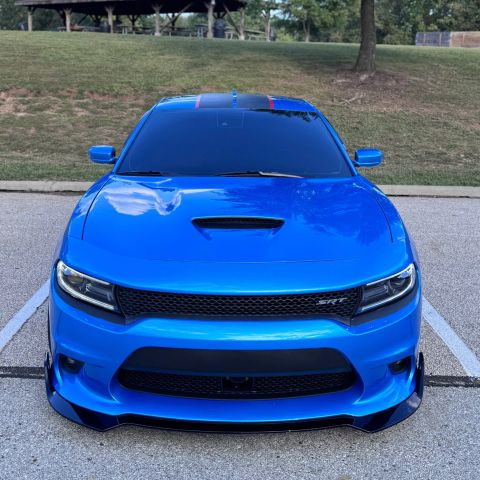 2018 Dodge Charger - Image 5
