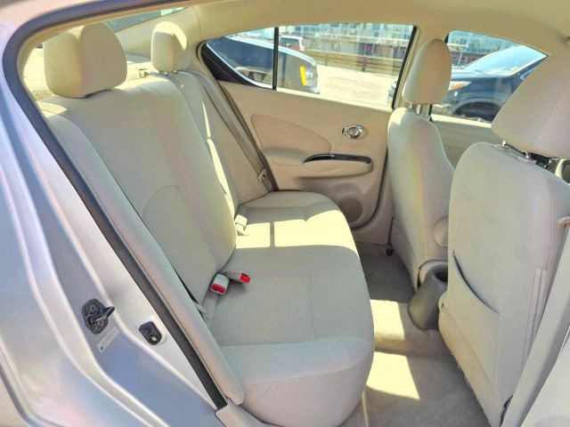 2013 Nissan Versa Sv Sedan 4d - Image 18