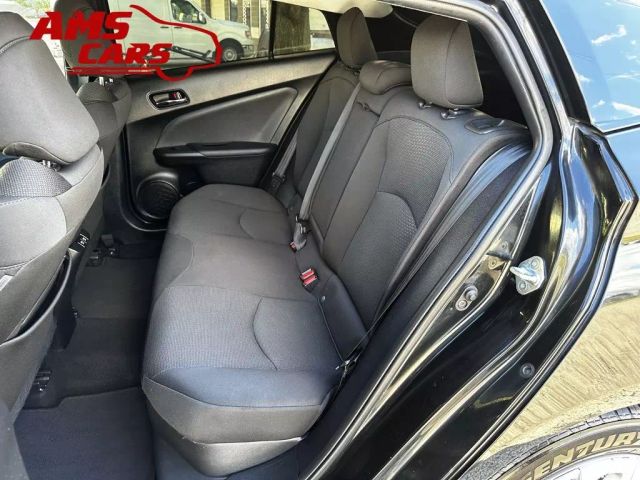 2019 Toyota Prius - Image 14