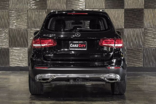 2016 Mercedes-benz Glc Glc 300 Sport Utility 4d - Image 12