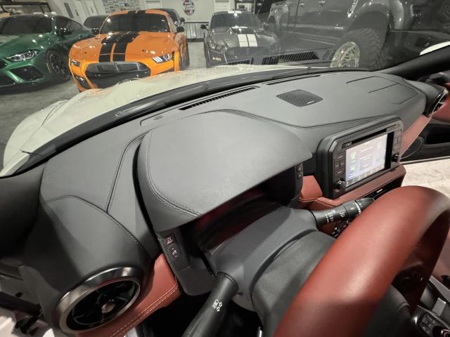 2024 Nissan Gt-r - Image 57