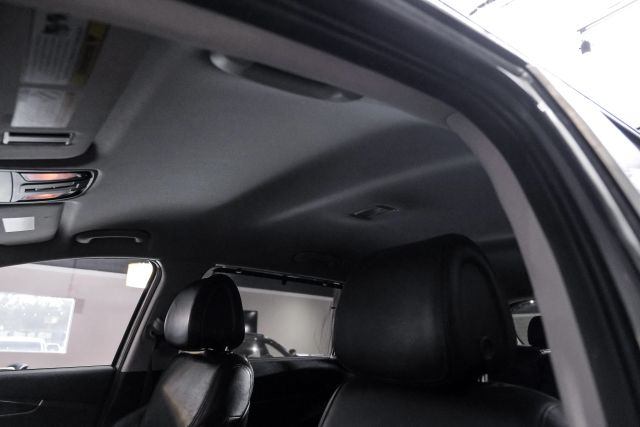 2016 Kia Sorento Ex Sport Utility 4d - Image 31