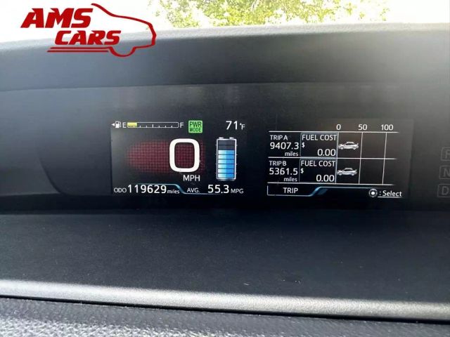 2019 Toyota Prius - Image 26