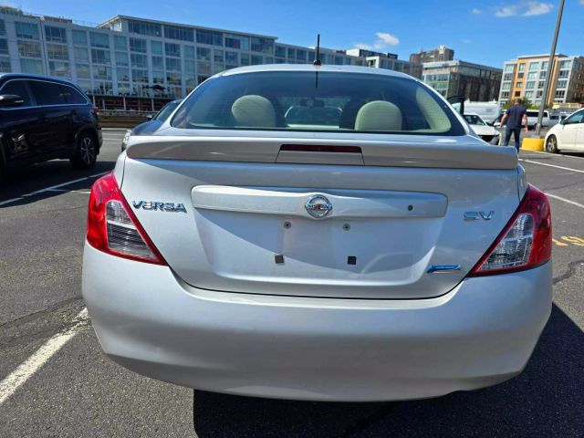 2013 Nissan Versa Sv Sedan 4d - Image 7