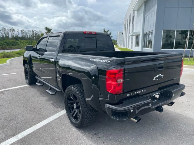 2015 Chevrolet Silverado 1500 Crew Cab - Image 28