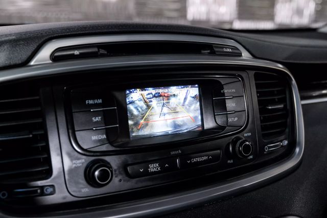 2016 Kia Sorento Ex Sport Utility 4d - Image 24