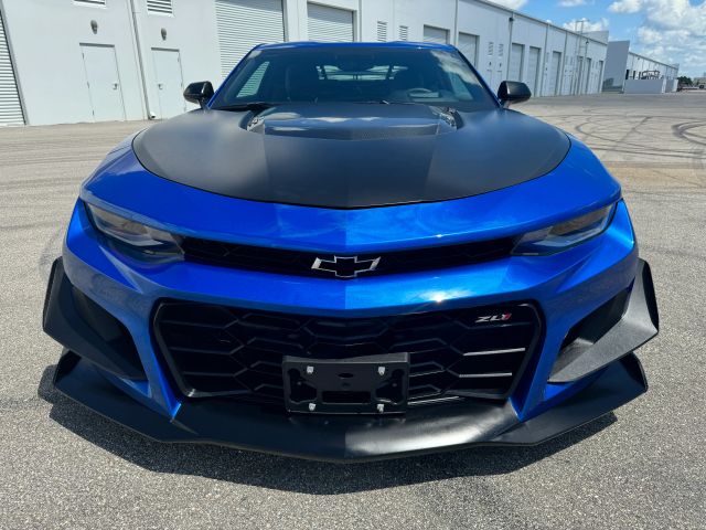 2018 Chevrolet Camaro - Image 38