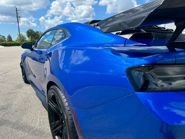 2018 Chevrolet Camaro - Image 25