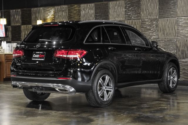 2016 Mercedes-benz Glc Glc 300 Sport Utility 4d - Image 9