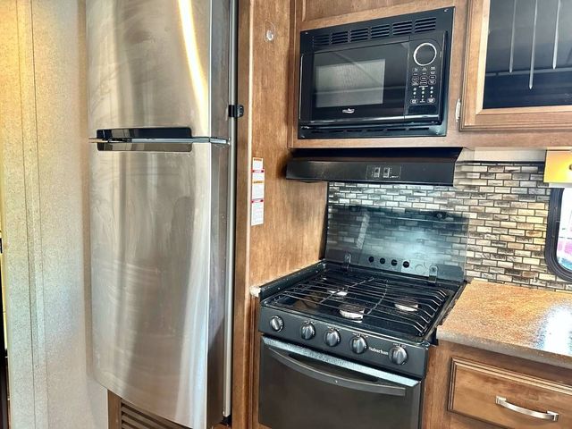 2018 Forest River Salem Hemisphere - Image 11