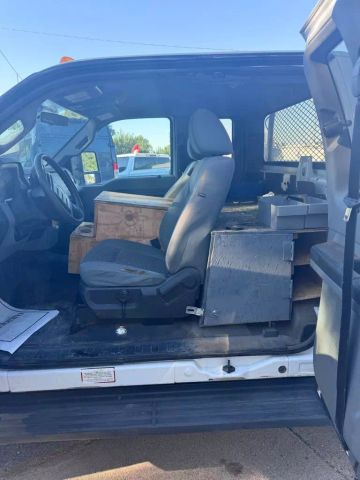 2012 Ford F350 Super Duty Super Cab & Chassis 162" W.b. 4d - Image 13