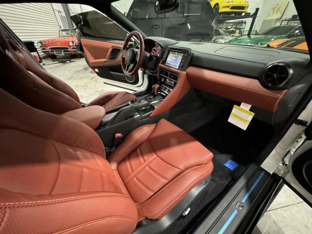 2024 Nissan Gt-r - Image 79