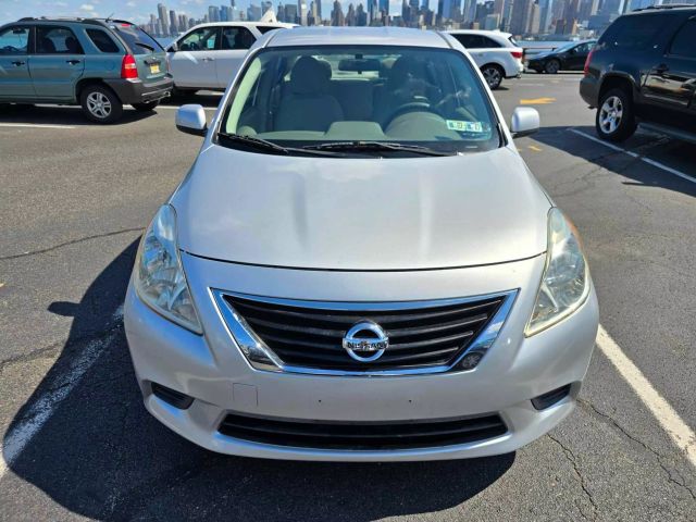 2013 Nissan Versa Sv Sedan 4d - Image 3