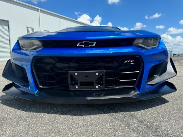 2018 Chevrolet Camaro - Image 37