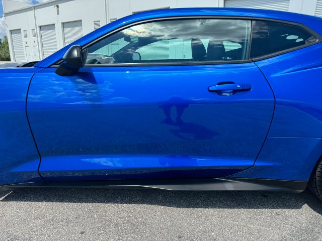 2018 Chevrolet Camaro - Image 30