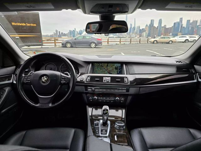 2016 Bmw 5 Series 528i Xdrive Sedan 4d - Image 15