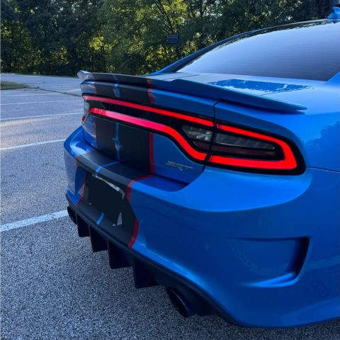 2018 Dodge Charger - Image 8