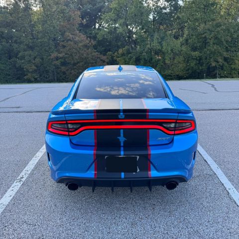 2018 Dodge Charger - Image 4