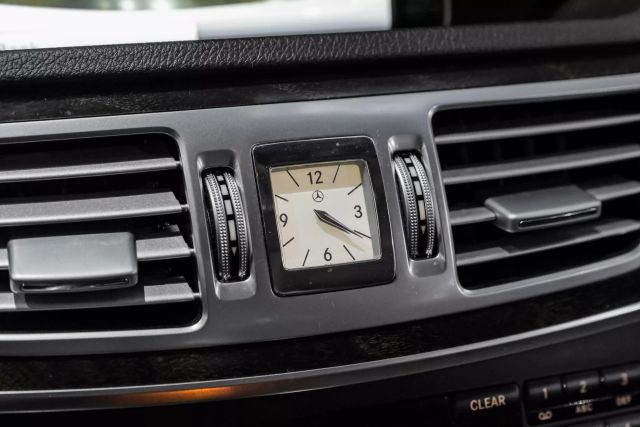 2015 Mercedes-benz E-class E 350 Sedan 4d - Image 28