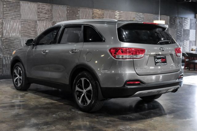 2016 Kia Sorento Ex Sport Utility 4d - Image 11