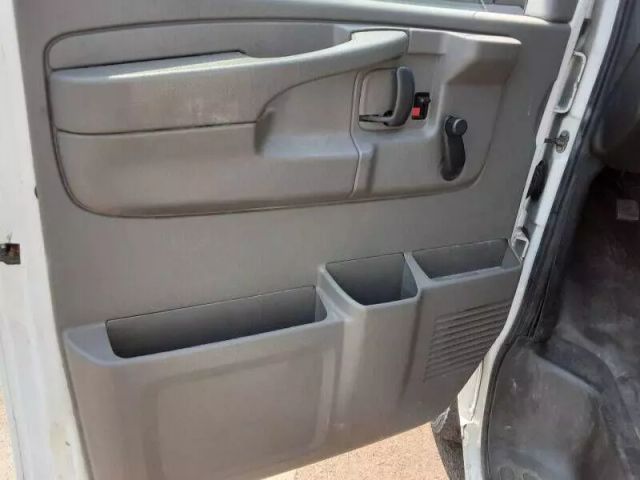 2012 Chevrolet Express 2500 Cargo - Image 14