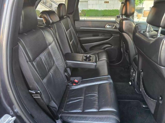 2014 Jeep Grand Cherokee Limited Sport Utility 4d - Image 16