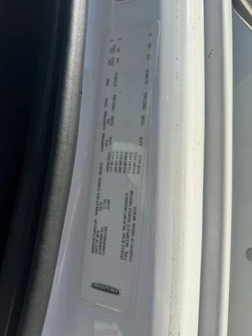 2019 Freightliner M106 - Image 4