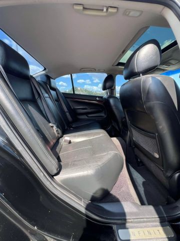 2009 Infiniti G37x Sedan 4d - Image 17