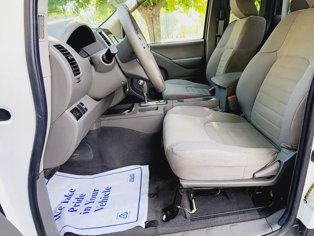 2019 Nissan Frontier King Cab - Image 12