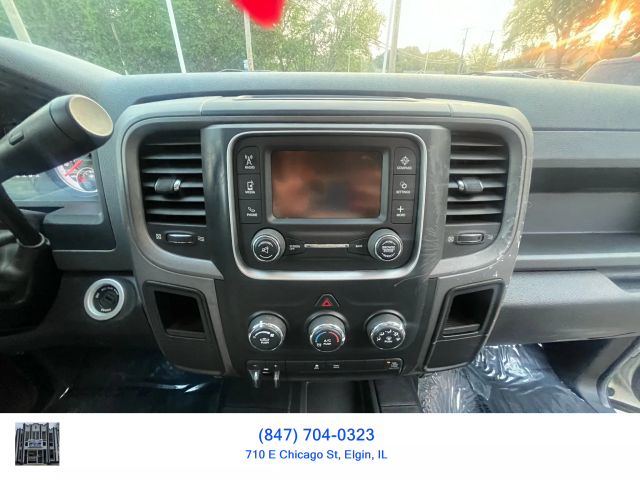 2013 RAM 2500 CREW CAB PICKUP V8, HEMI, 5.7 LITER TRADESMAN PICKUP 4D 6 1/3 FT