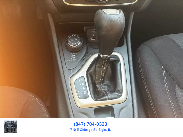 2016 JEEP CHEROKEE SUV 4-CYL, 2.4 LITER LATITUDE SPORT UTILITY 4D