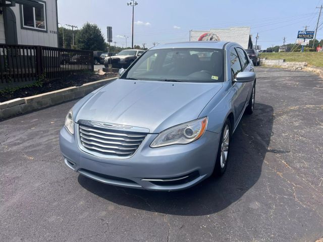 2012 Chrysler 200 - Image 1