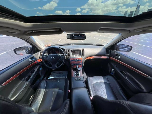 2009 Infiniti G37x Sedan 4d - Image 19