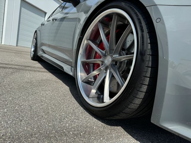 2021 Audi Rs 6 - Image 5