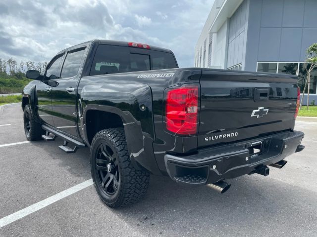 2015 Chevrolet Silverado 1500 Crew Cab - Image 27