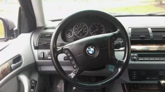 2005 Bmw X5 - Image 15
