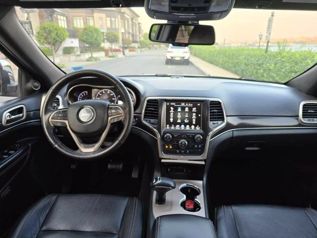 2014 Jeep Grand Cherokee Limited Sport Utility 4d - Image 20
