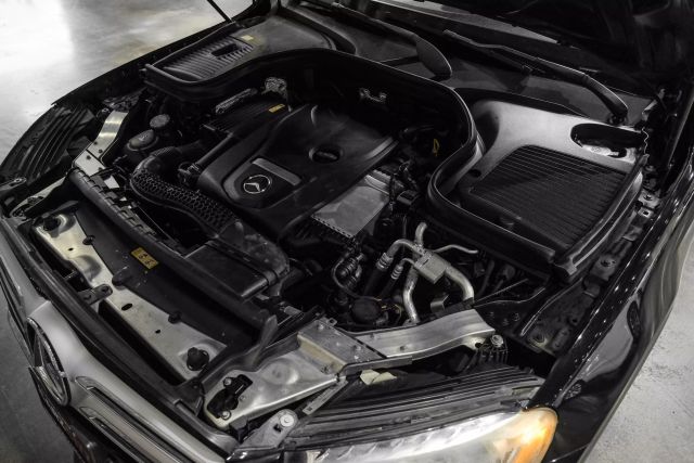 2016 Mercedes-benz Glc Glc 300 Sport Utility 4d - Image 59