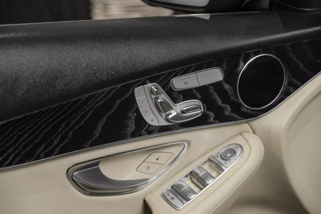 2016 Mercedes-benz Glc Glc 300 Sport Utility 4d - Image 50