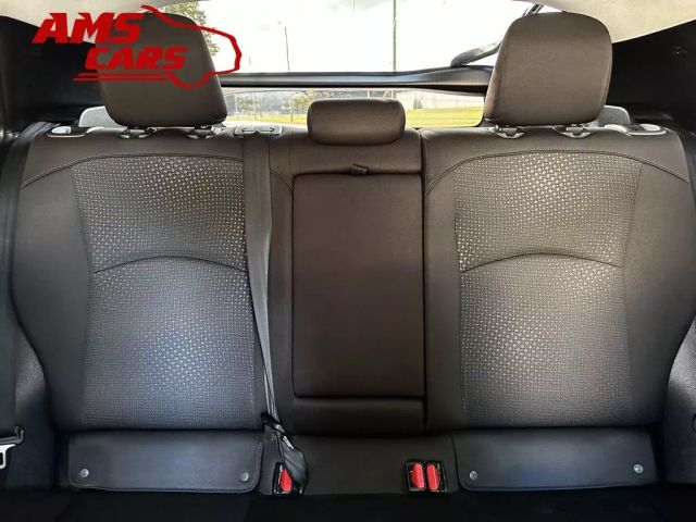 2019 Toyota Prius - Image 15