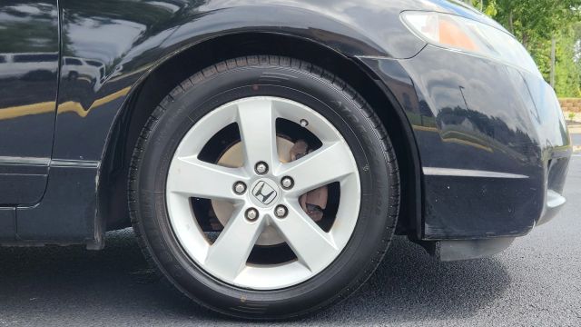 2010 Honda Civic - Image 10