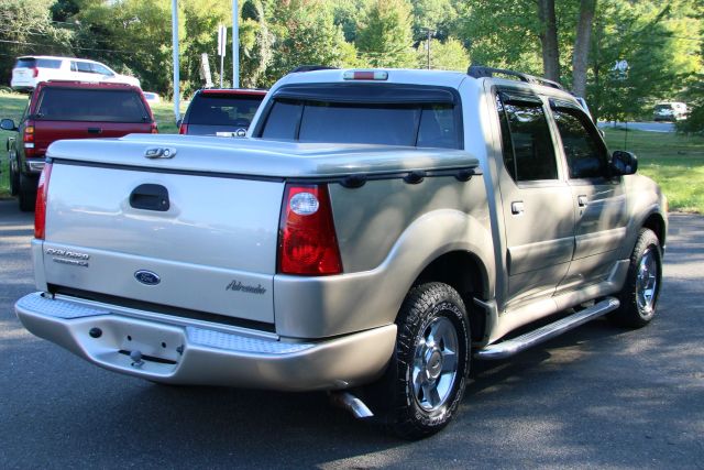 2004 Ford Explorer Sport Trac - Image 7