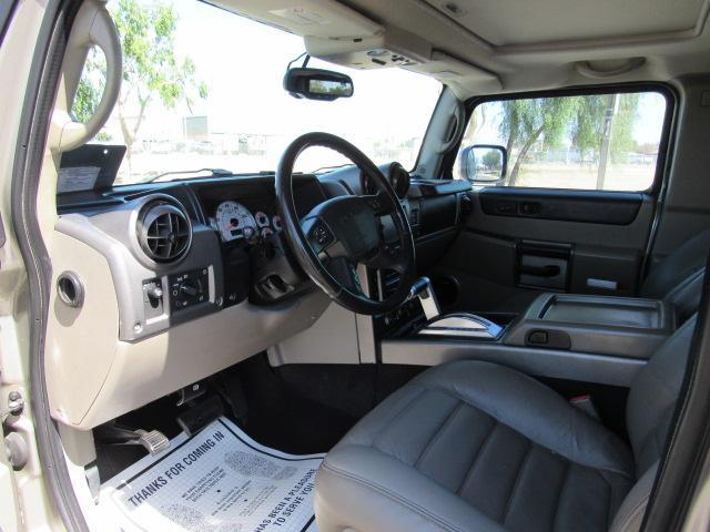 2003 Hummer H2 Base photo 9