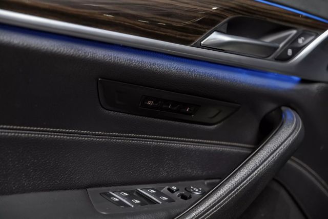 2018 Bmw 5 Series 530e Xdrive Iperformance Sedan 4d - Image 37